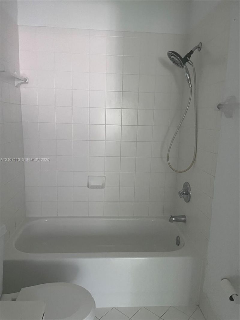2911 SE 13th Rd , Unit 203-40, Homestead, FL 33035 Photo