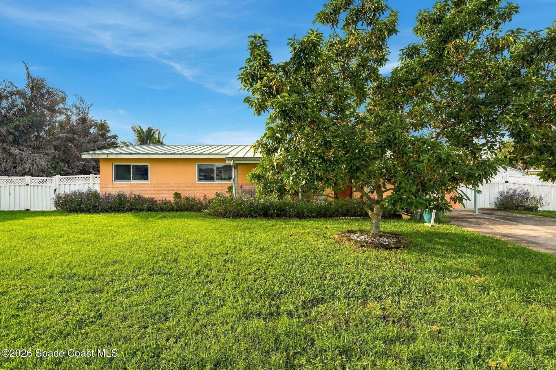 6 Venetian Way , Unit B, Indian Harbor Beach, FL 32937 Photo