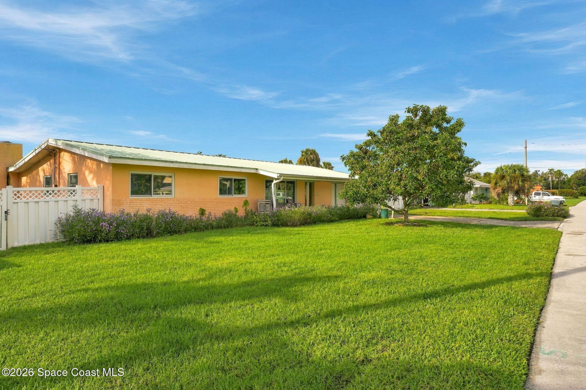6 Venetian Way , Unit B, Indian Harbor Beach, FL 32937 Photo
