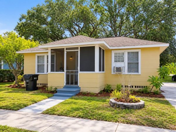 823 16TH AVENUE NW, Unit B, LARGO, FL 33770