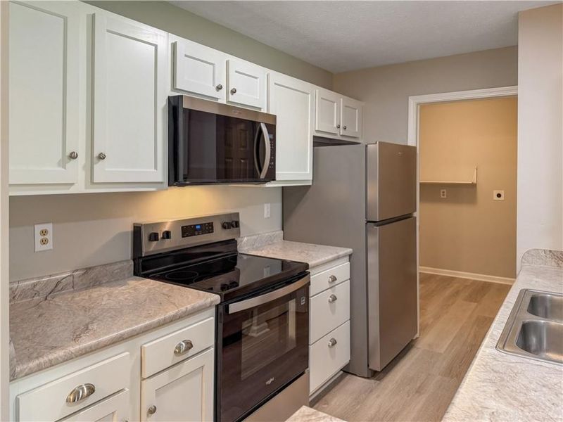 6680 Wareham Court, Unit 4, Centerville, OH 45459 Photo 8