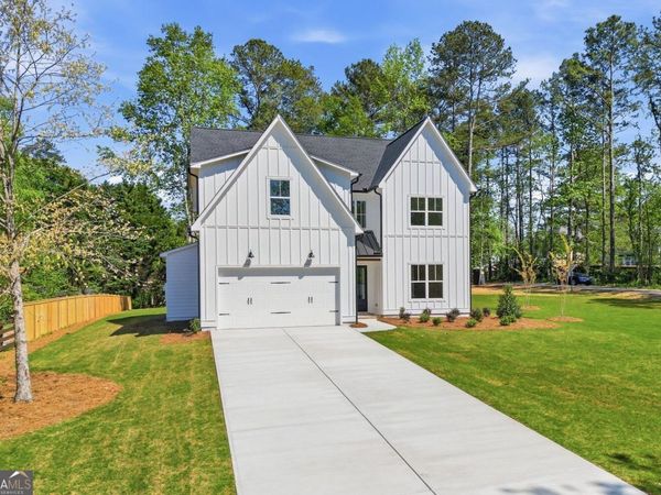 2487 Sims Drive NE, Marietta, GA 30066