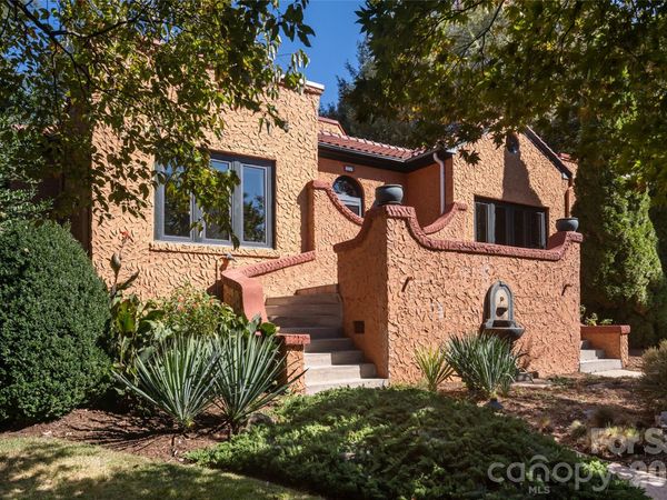26 Sheridan Road , Asheville, NC 28803