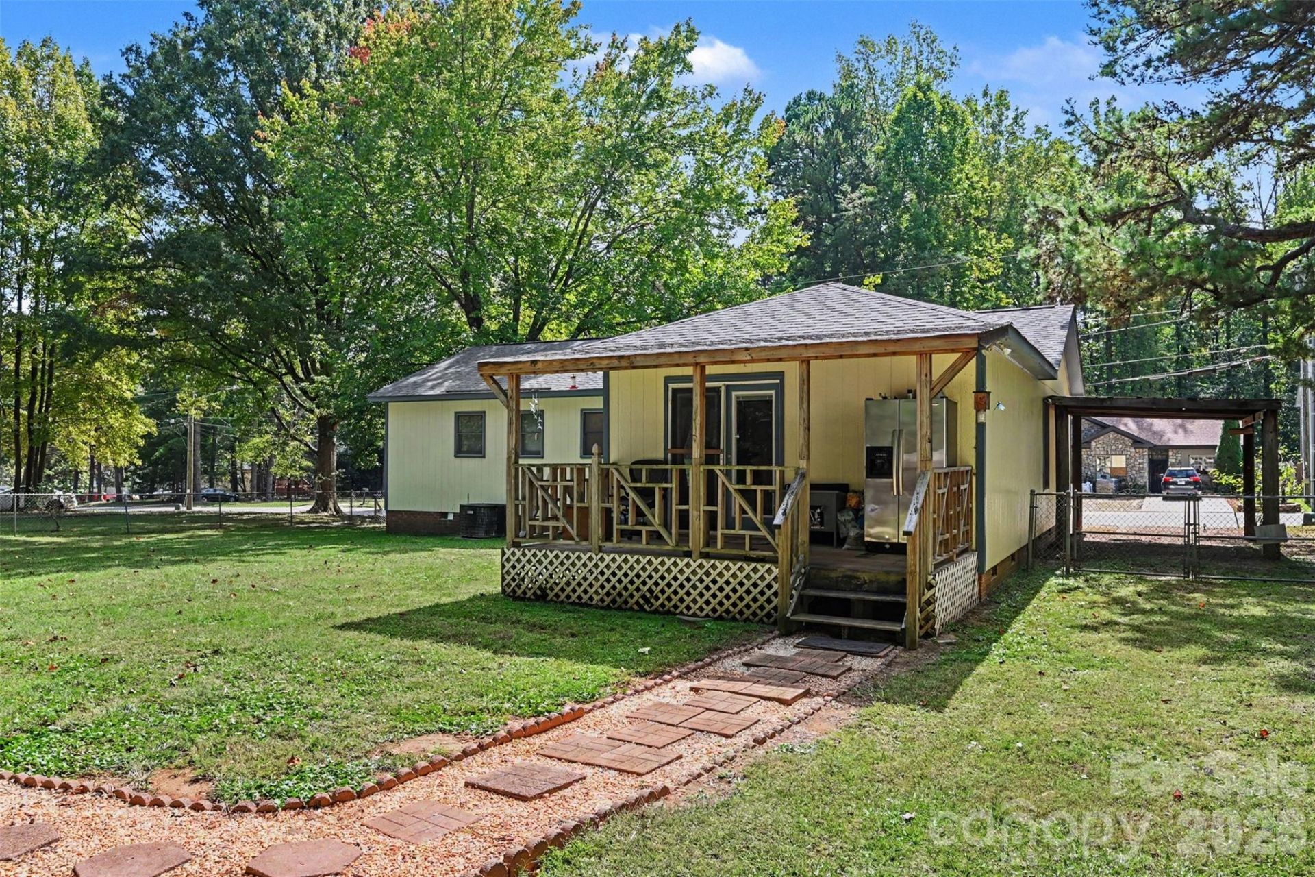 3917 Lake Road , Charlotte, NC 28269 Main Photo