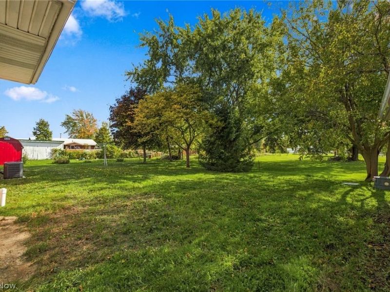12042 Greenwich Road, Homerville, OH 44235 Photo 18