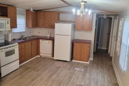 1556 N U.s. Highway 52 photo 4
