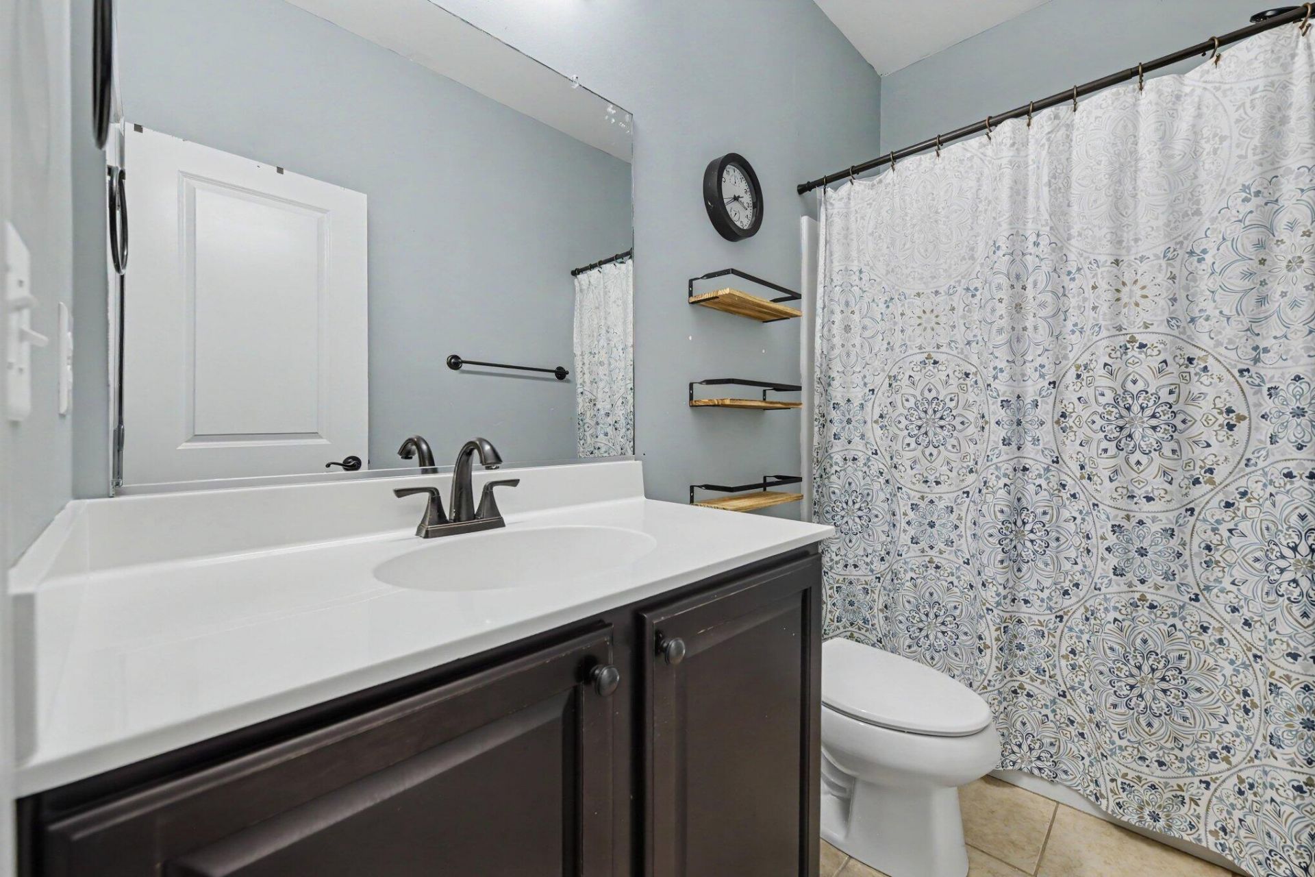 305 Hundred Oaks Parkway Photo 20