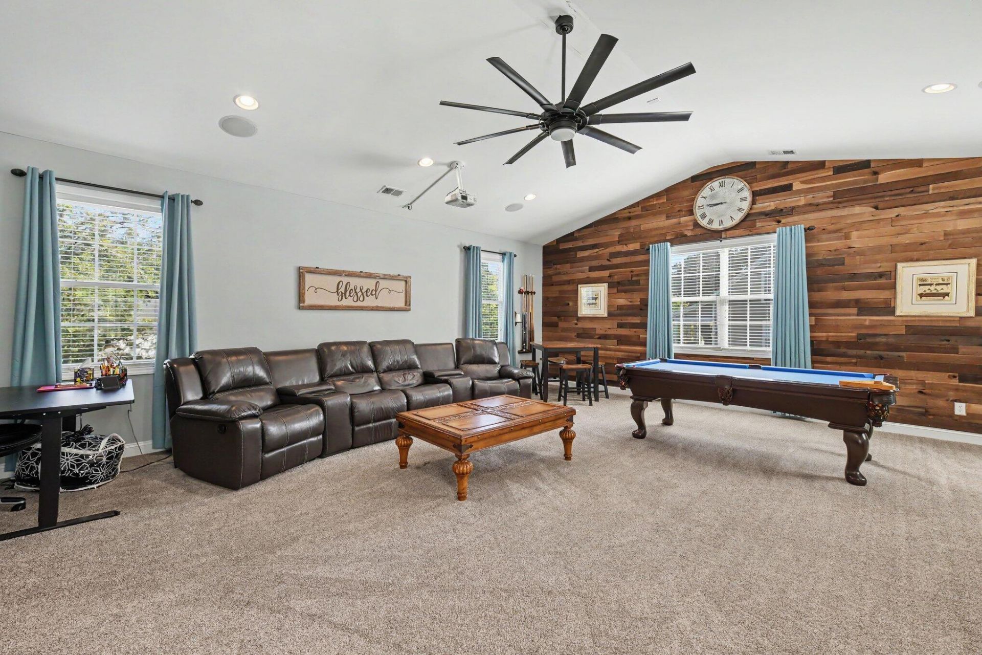 305 Hundred Oaks Parkway Photo 31