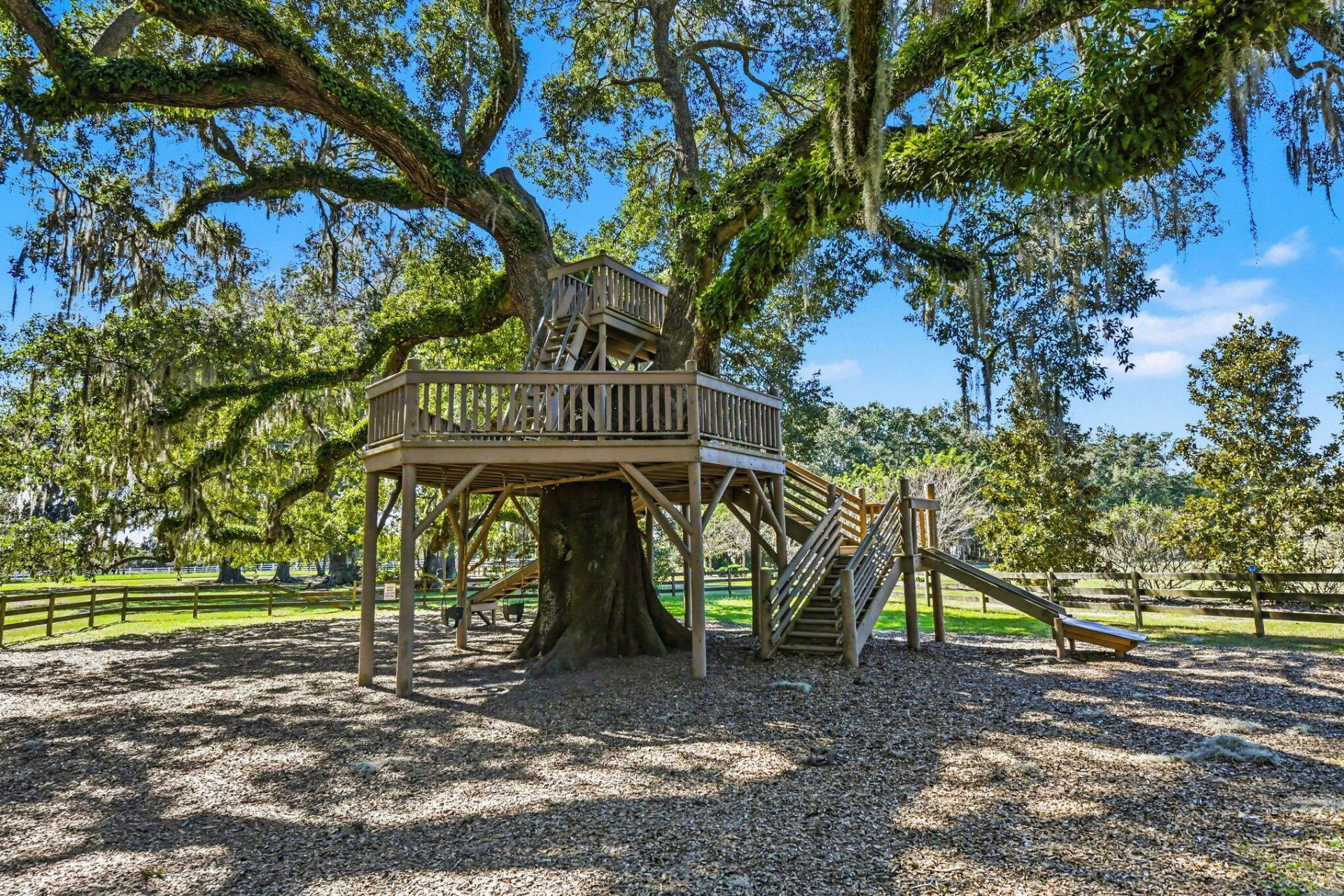 305 Hundred Oaks Parkway Photo 43