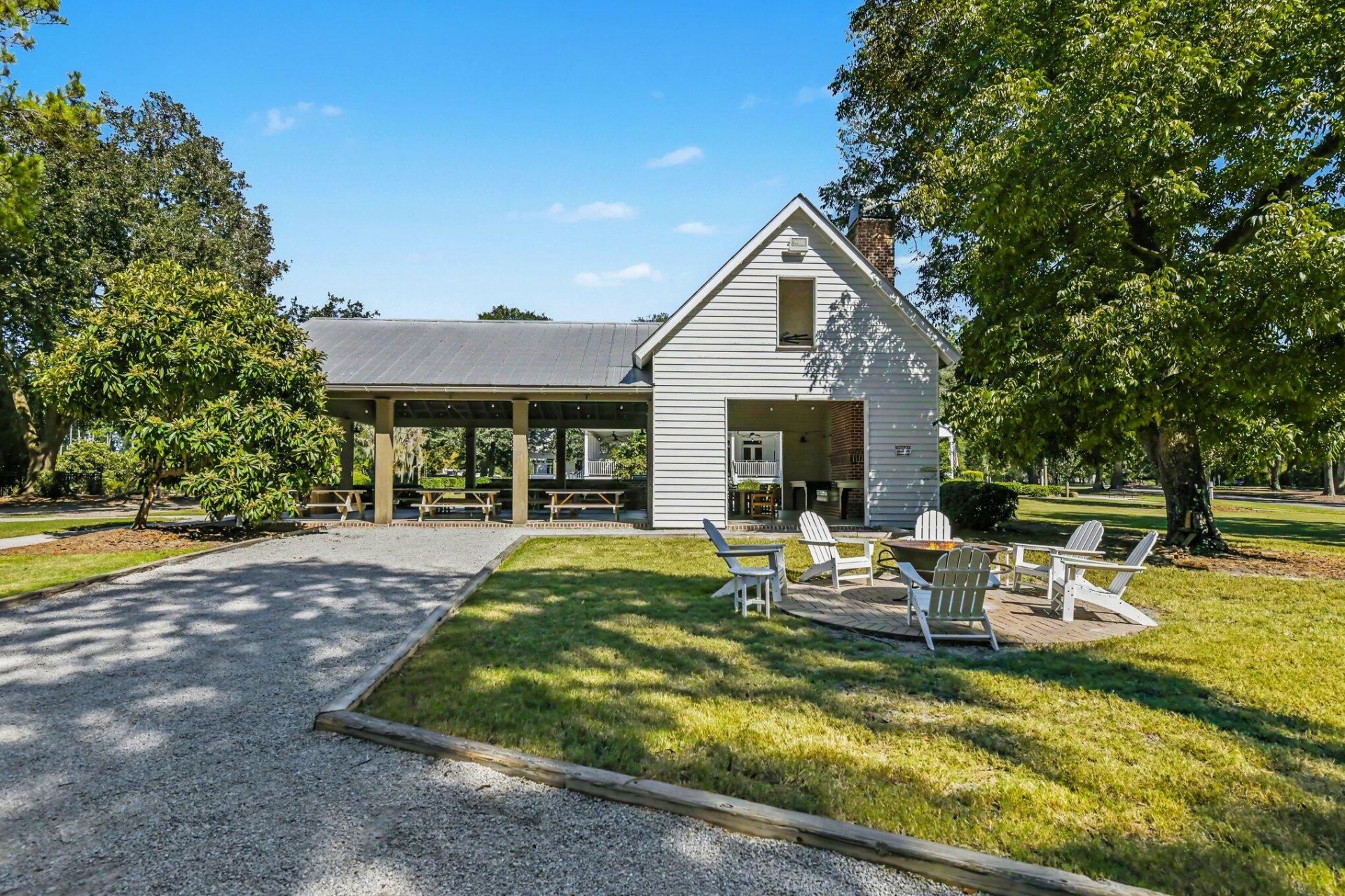 305 Hundred Oaks Parkway Photo 45
