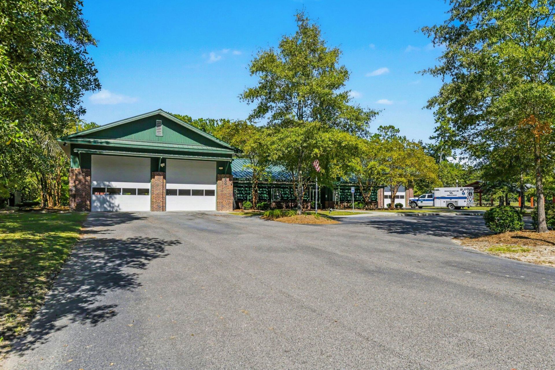 305 Hundred Oaks Parkway Photo 46
