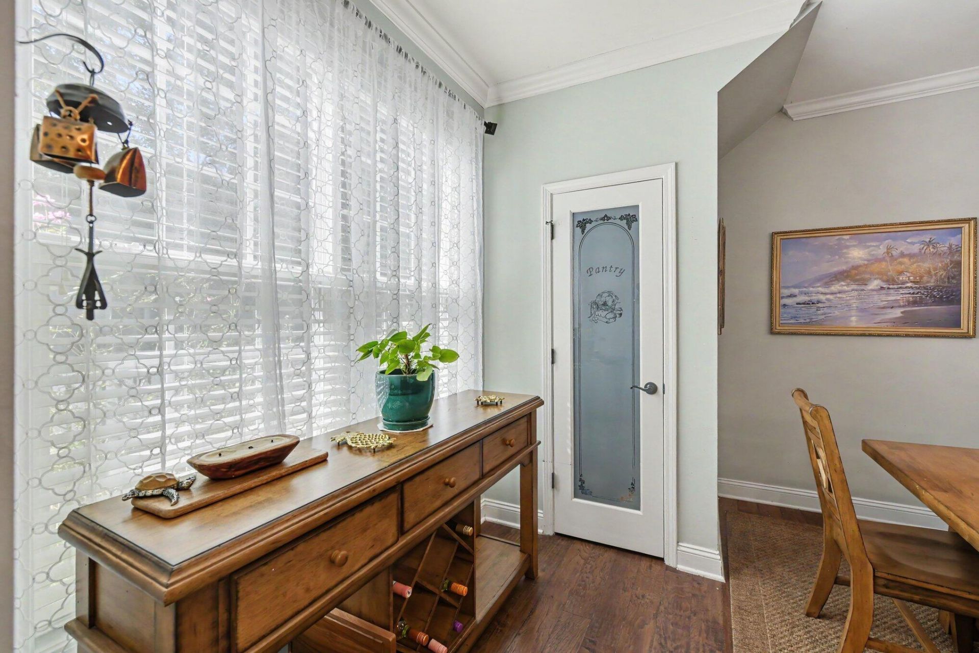 305 Hundred Oaks Parkway Photo 9