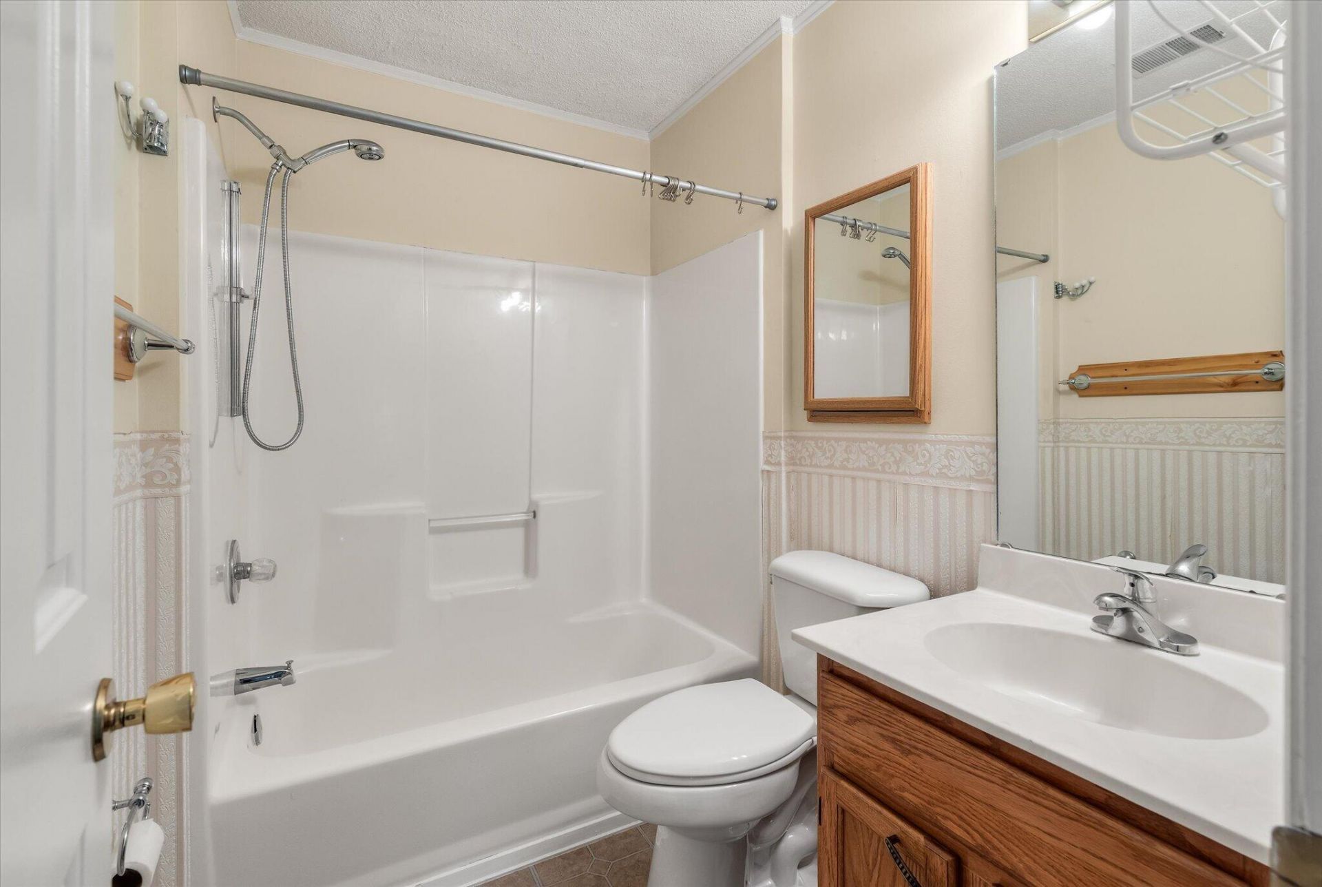 3305 Heathland Way Photo 12