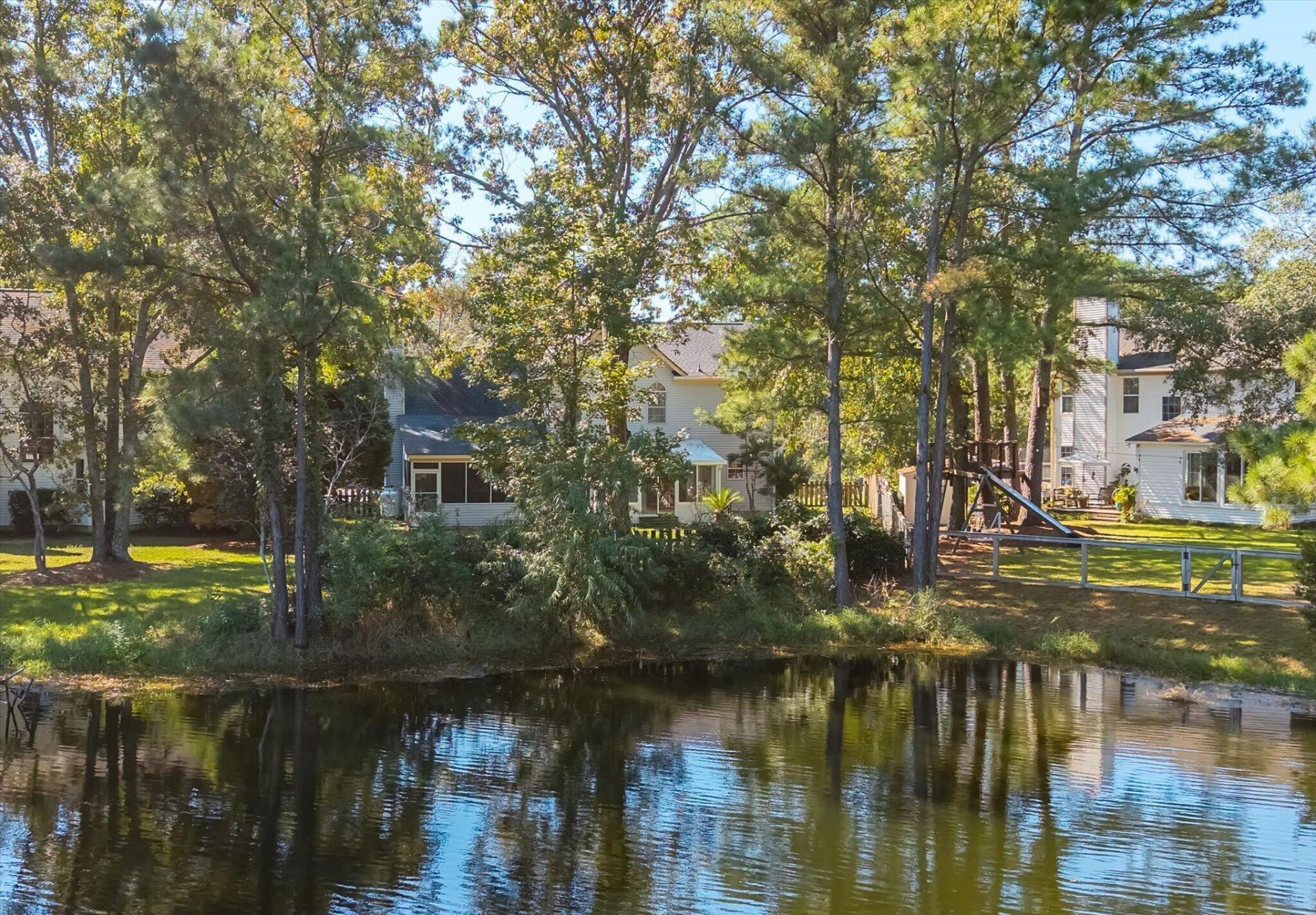 3305 Heathland Way Photo 22