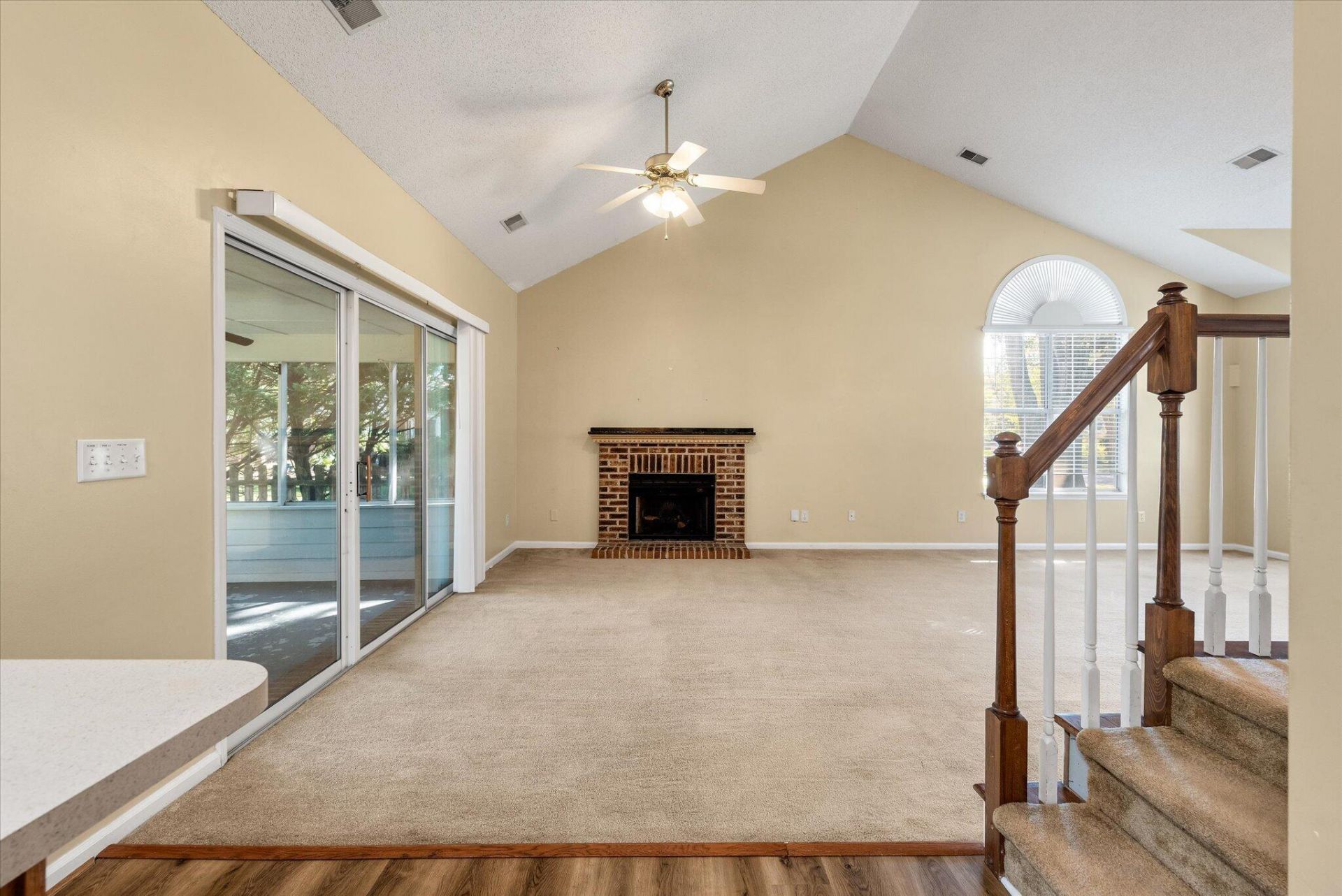 3305 Heathland Way Photo 4
