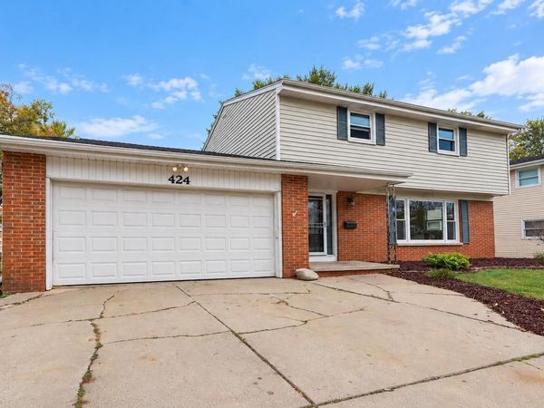 424 ST JUDE STREET, Green Bay, WI 54303