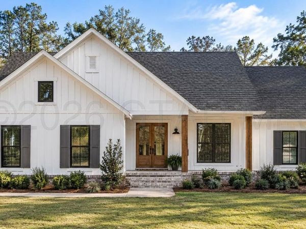 140 Doris Lane, Starkville, MS 39759