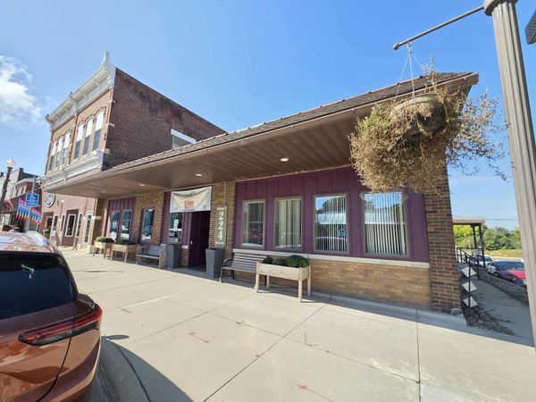 224 S Main Street , Zumbrota, MN 55992