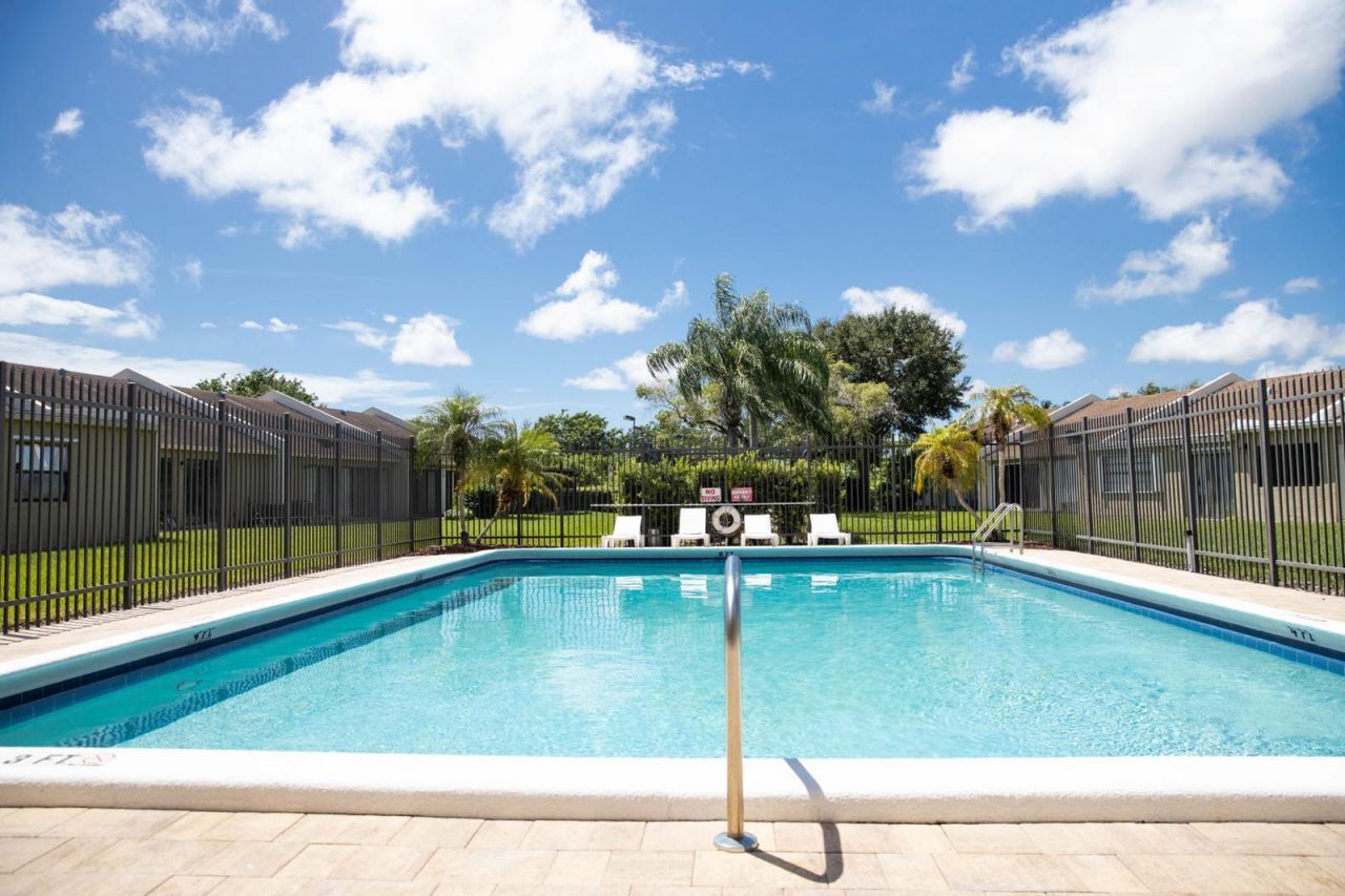 10128 Boca E, Unit C4, Boca Raton, FL 33428 Photo