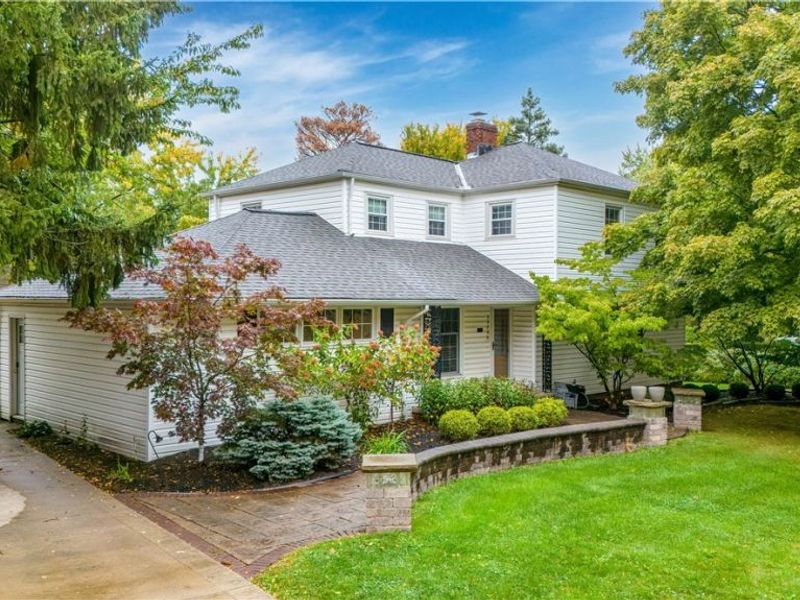 23299 Shelburne Road, Shaker Heights, OH 44122 Photo 1