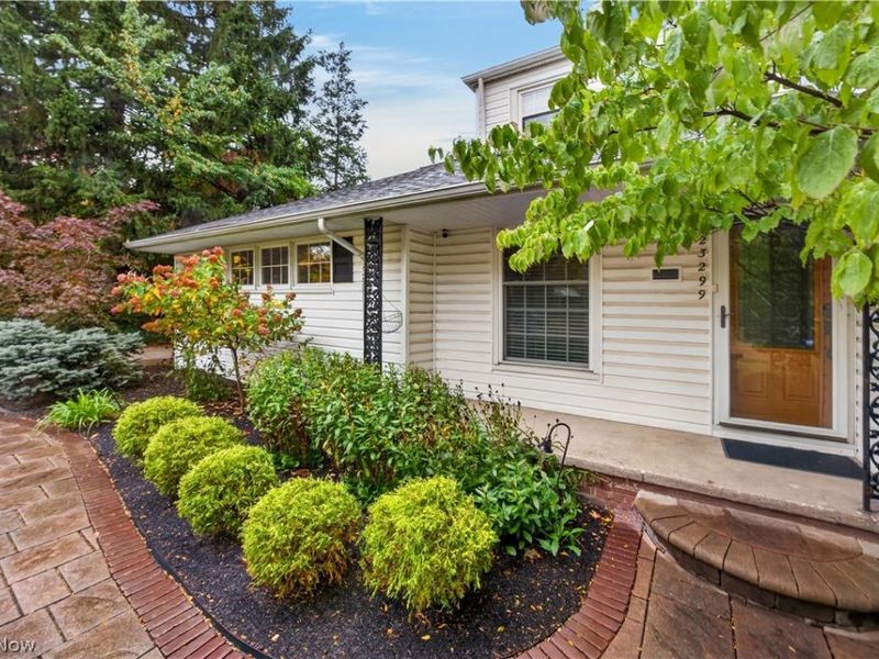 23299 Shelburne Road, Shaker Heights, OH 44122 Photo 2