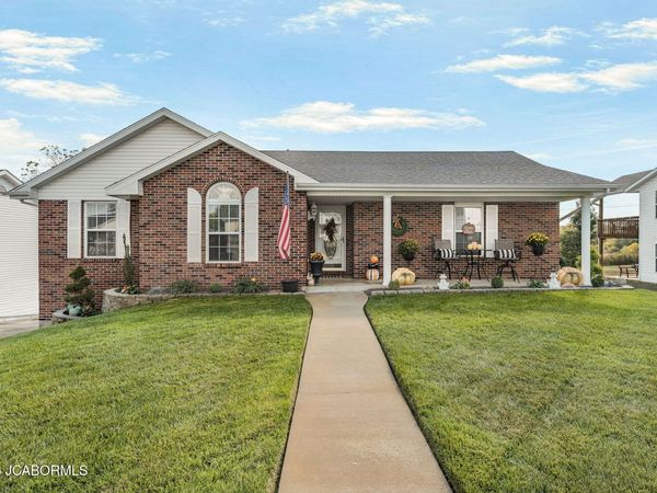 3839 LIVERPOOL DRIVE, Jefferson City, MO 65109
