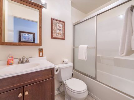 1420 Commonwealth Drive, Kings Beach, CA 96143 Photo