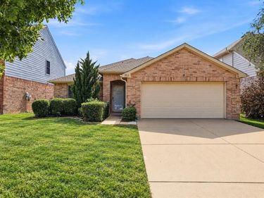 5112 Senator Drive, Fort Worth, TX 76244