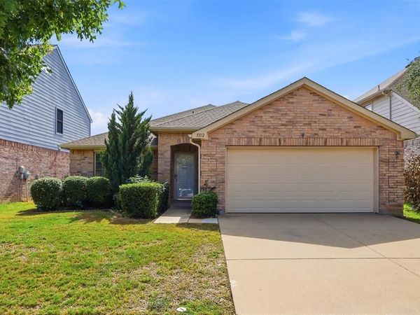 5112 Senator Drive , Fort Worth, TX 76244