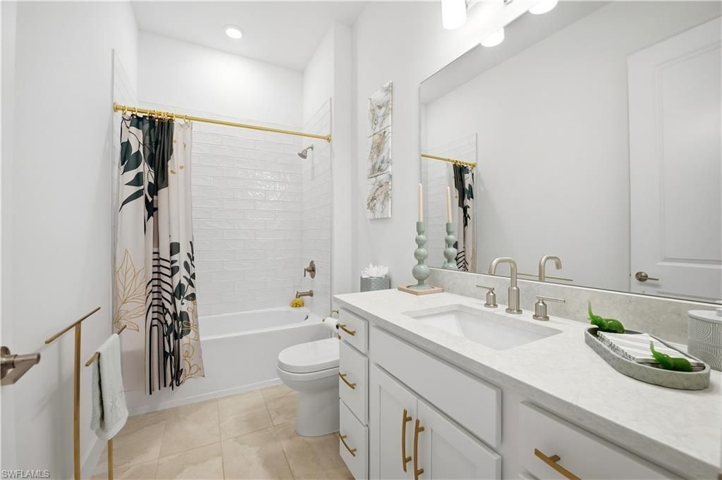11913 Raggio Dr, Fort Myers, FL 33913 Photo