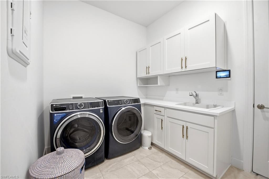 11913 Raggio Dr, Fort Myers, FL 33913 Photo