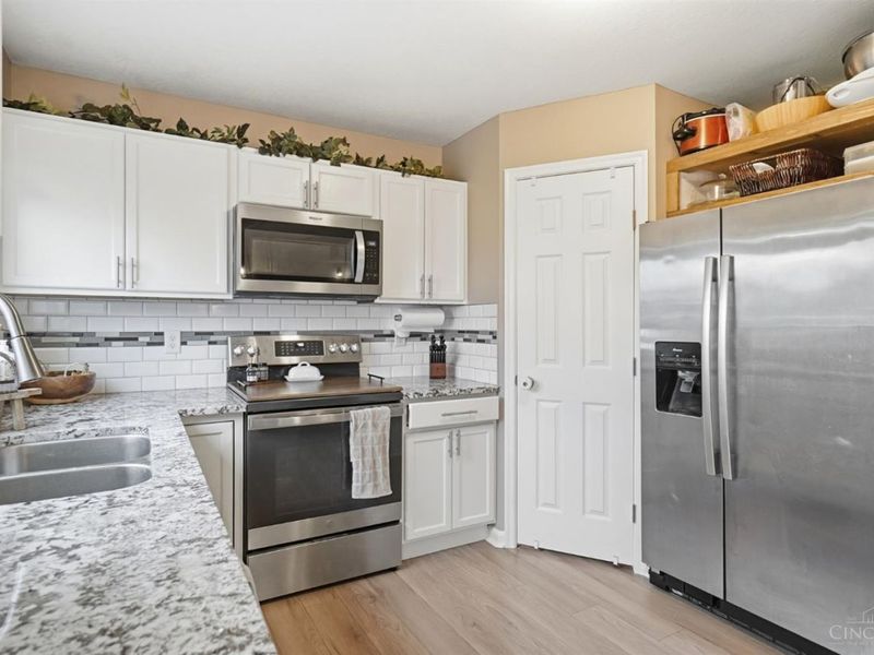 1135 Linford Circle, Hamilton Township, OH 45039 Photo 17