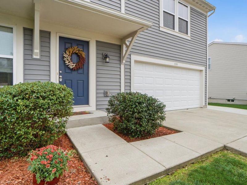 1135 Linford Circle, Hamilton Township, OH 45039 Photo 4
