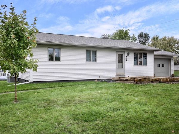 89 W 13th STREET, Buffalo City, WI 54622