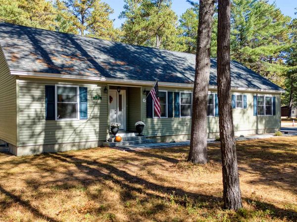 3 Logan Way, Ossipee, NH 03890