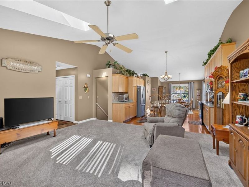 5723 Saint Thomas Lane, Madison, OH 44057 Photo 21