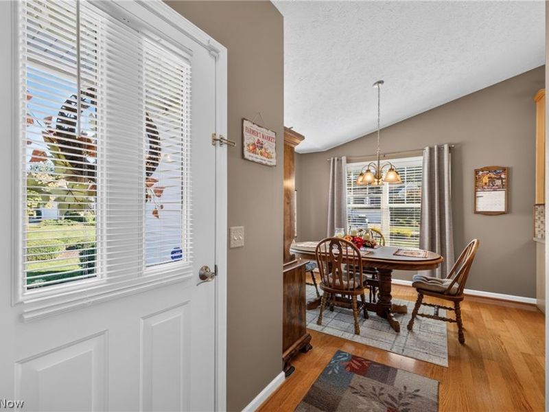 5723 Saint Thomas Lane, Madison, OH 44057 Photo 4