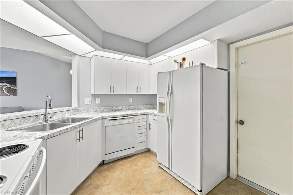 1566 Trafalgar Ln , Unit A, Naples, FL 34116 Photo