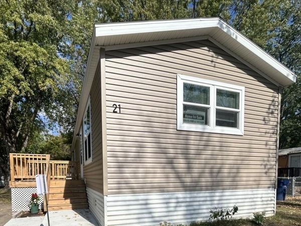 21 Perimeter Drive , Sartell, MN 56377