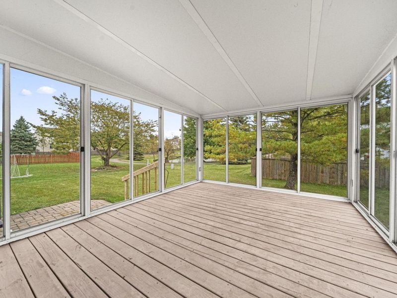 108 Thevintree Drive, Galloway, OH 43119 Photo 7