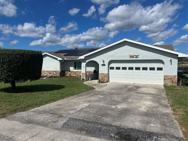 9019 LISMORE COURT , WEEKI WACHEE, FL 34613