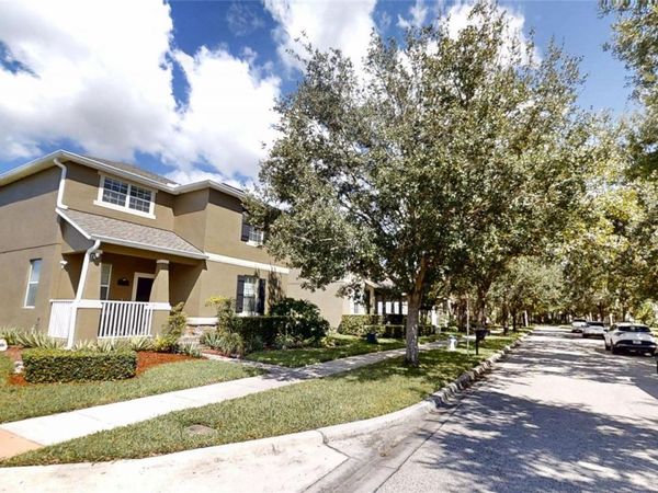 15725 SIGNATURE DRIVE , WINTER GARDEN, FL 34787