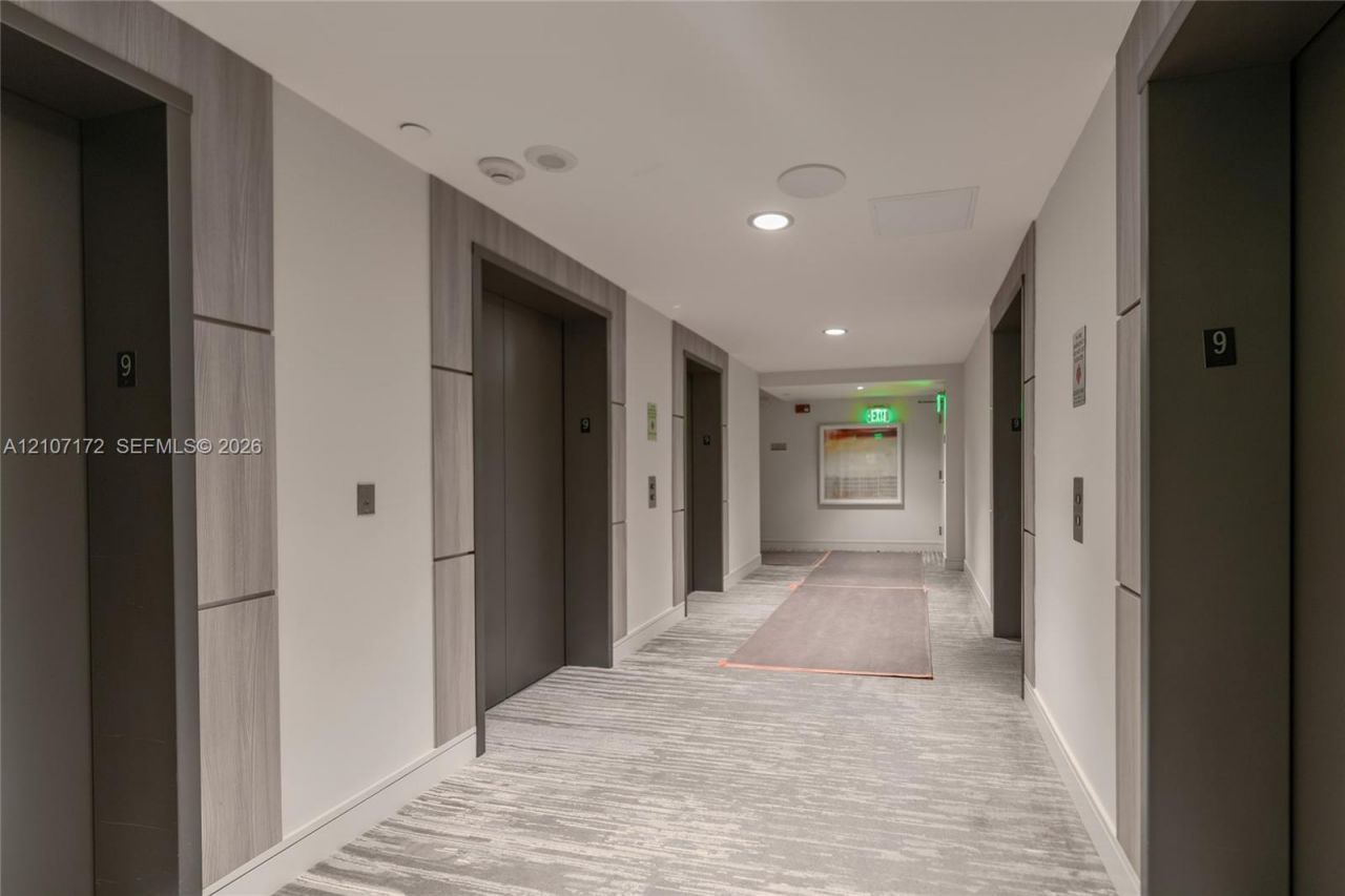 1330 West Ave , Unit 909, Miami Beach, FL 33139 Photo