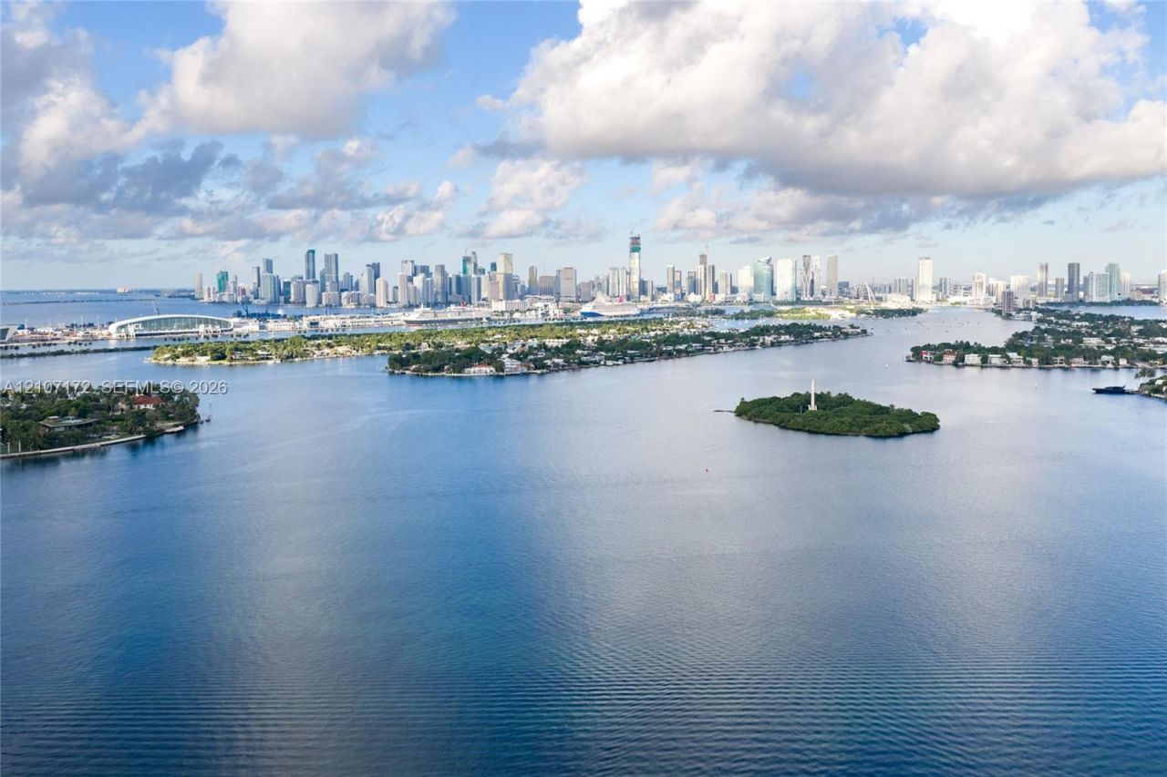 1330 West Ave , Unit 909, Miami Beach, FL 33139 Photo