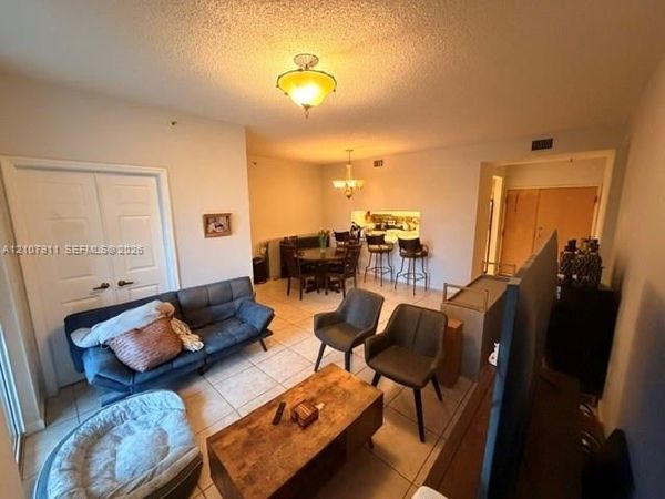 9755 NW 52nd St, Unit 218, Doral, FL 33178