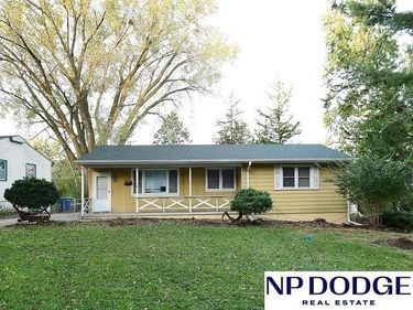 112 Kirby Avenue, Bellevue, NE 68005