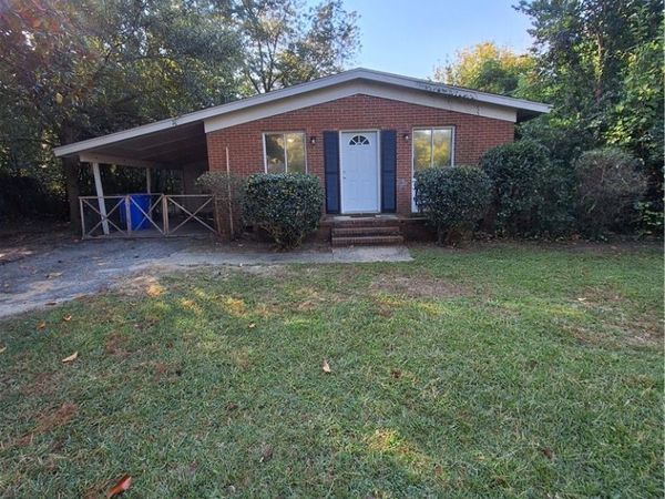 4309 Belford Road, Fayetteville, NC 28314
