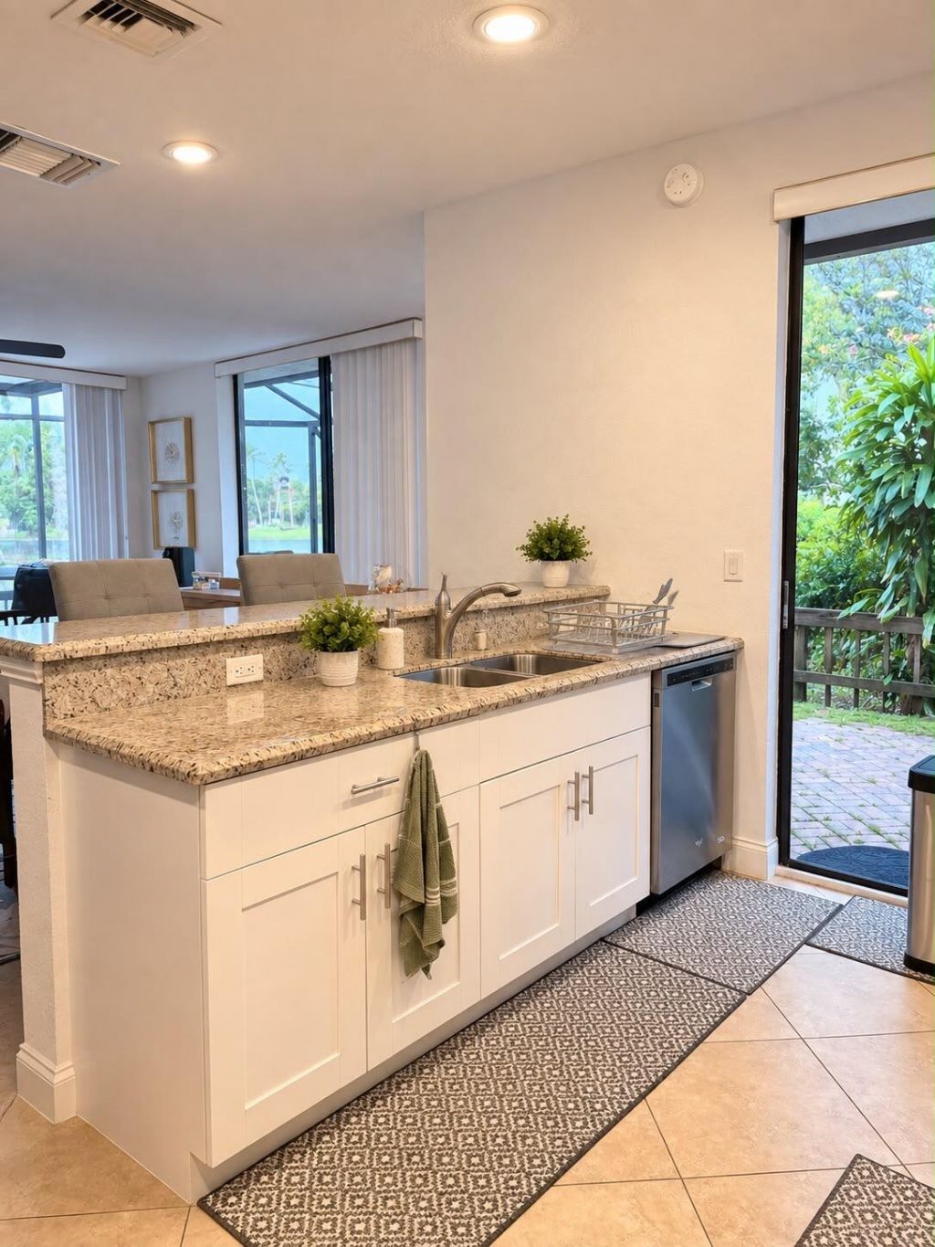 5706 Fox Hollow Drive, Unit B, Boca Raton, FL 33486 Photo