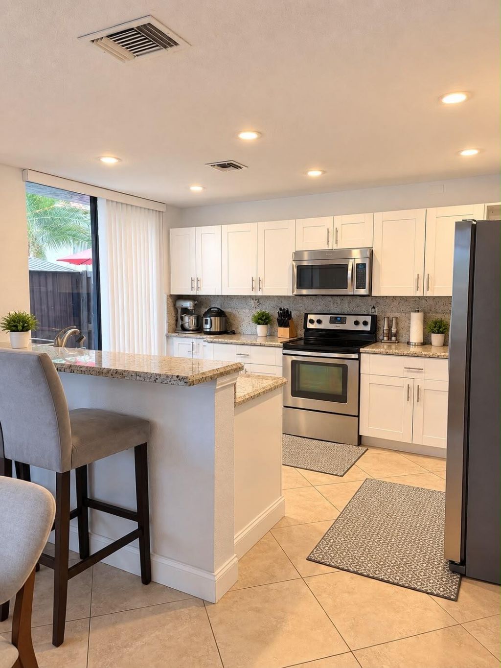 5706 Fox Hollow Drive, Unit B, Boca Raton, FL 33486 Photo