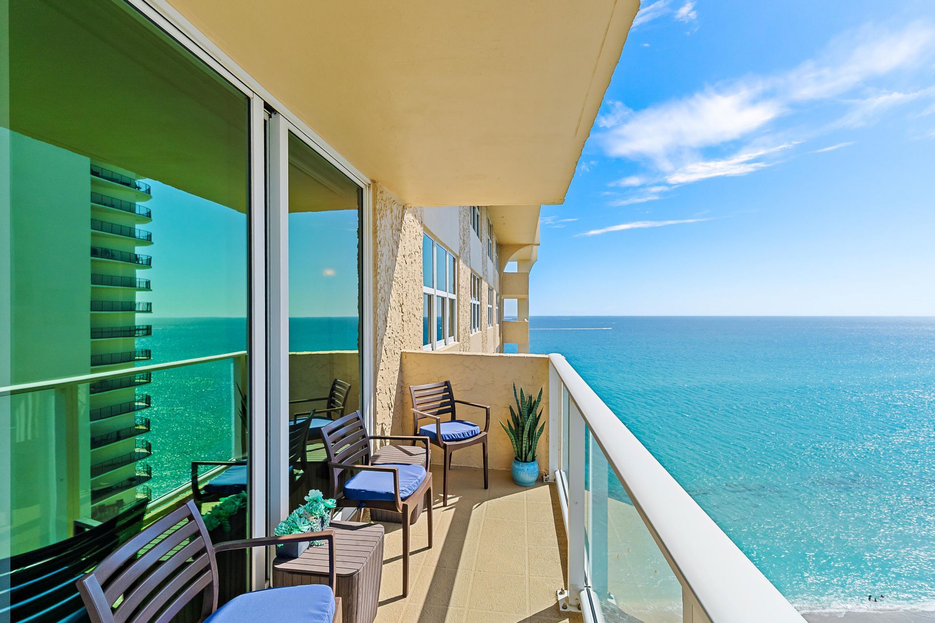 5440 N Ocean Drive, Unit PH205, Singer Island, FL 33404 Photo